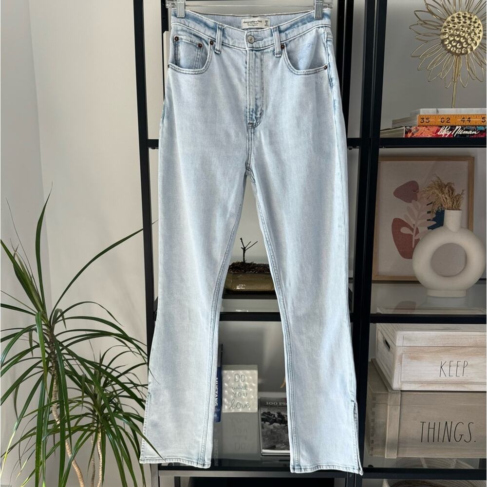 Abercrombie & Fitch Curve Love The Slim Straight Ultra High Rise Jeans 26/ 2 S - Picture 3 of 12